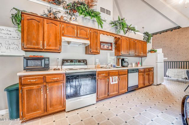 6742 Beaumont Circle, Southaven, MS 38671