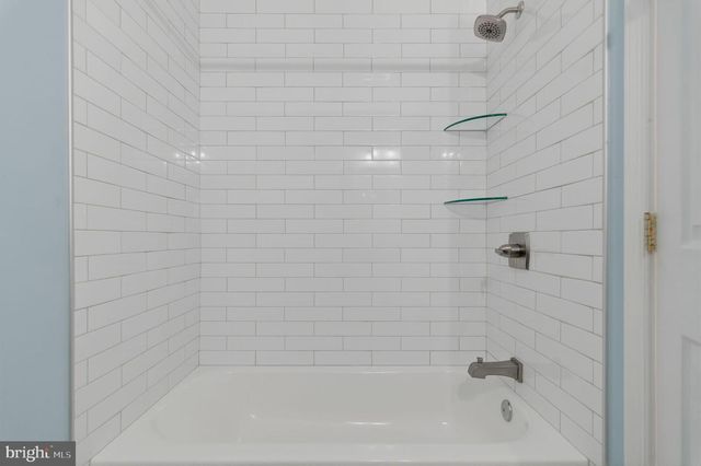 118 YORKTOWN DR, Ruther Glen, VA 22546