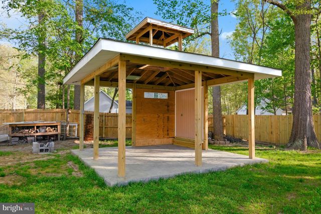 118 YORKTOWN DR, Ruther Glen, VA 22546