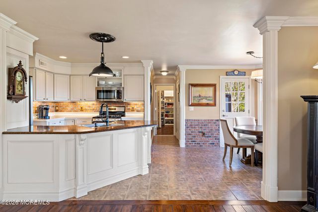 5 Jon Drive, Barnegat, NJ 08005