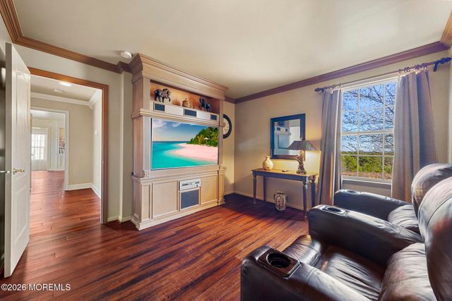 5 Jon Drive, Barnegat, NJ 08005