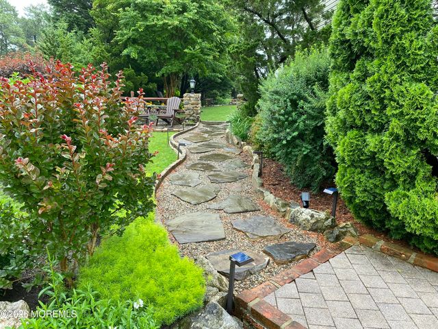 5 Jon Drive, Barnegat, NJ 08005