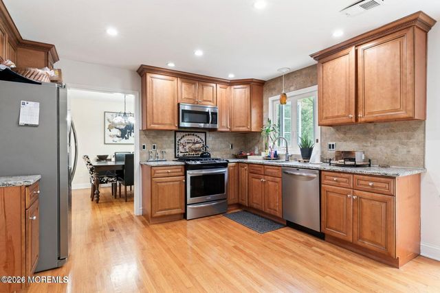 369 Frank Applegate Road, Jackson, NJ 08527