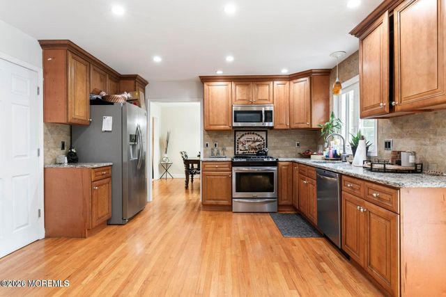 369 Frank Applegate Road, Jackson, NJ 08527