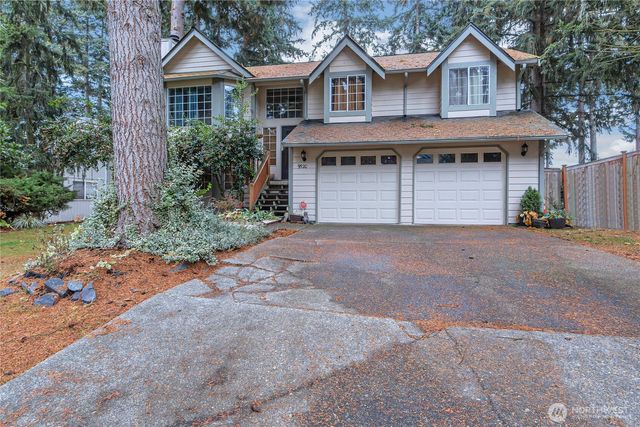 9520 175th Street Ct E, Puyallup, WA 98375