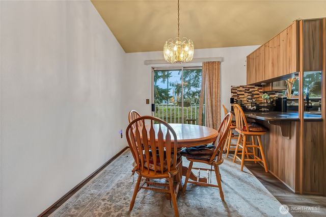 9520 175th Street Ct E, Puyallup, WA 98375