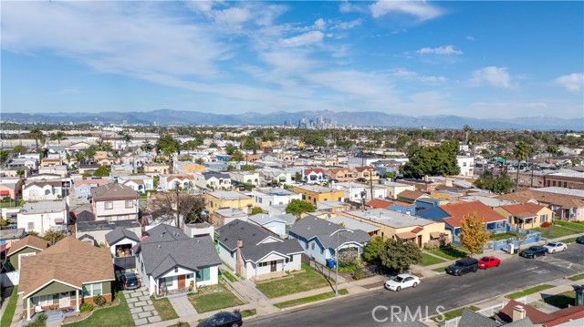 1845 W 66th, Los Angeles, CA 90047
