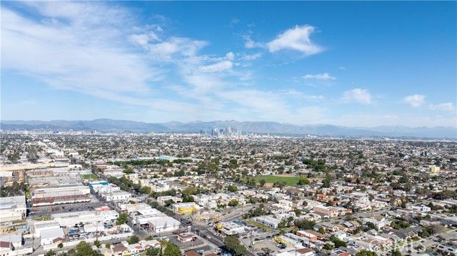 1845 W 66th, Los Angeles, CA 90047