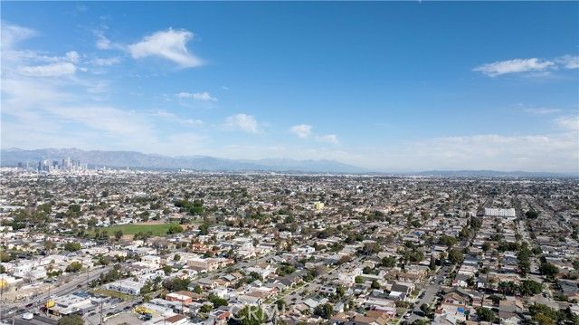 1845 W 66th, Los Angeles, CA 90047