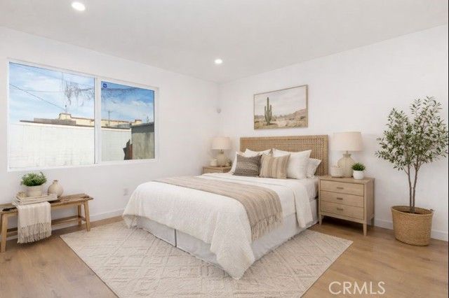 1845 W 66th, Los Angeles, CA 90047