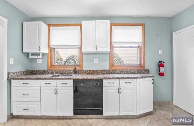 33 Cedar Street, Garfield, NJ 07026