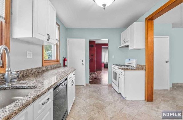 33 Cedar Street, Garfield, NJ 07026
