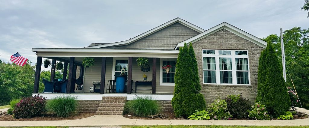 419 Swan Loop, Buchanan, TN 38222