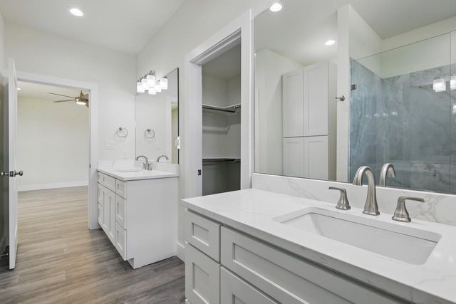 1487 County Road 405 RD, Lexington, TX 78947