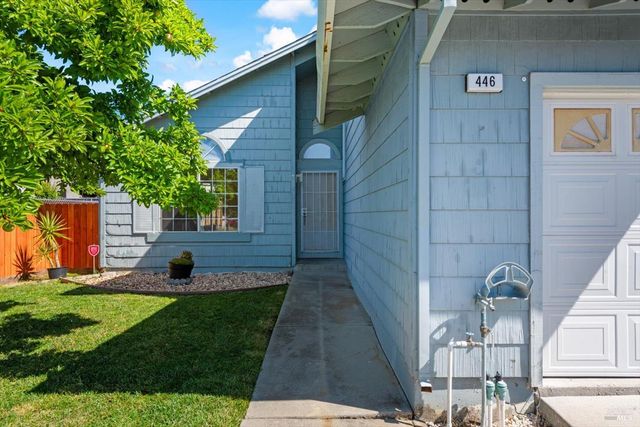 446 Merlot Ln, American Canyon, CA 94503