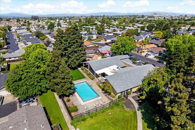 446 Merlot Ln, American Canyon, CA 94503
