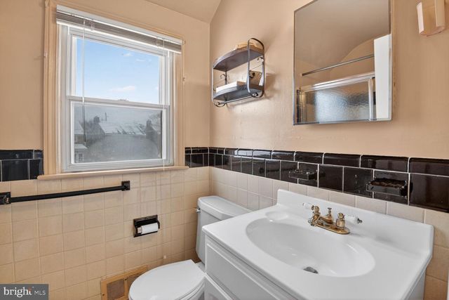 4716 QUEENS CHAPEL TER NE, Washington, DC 20017