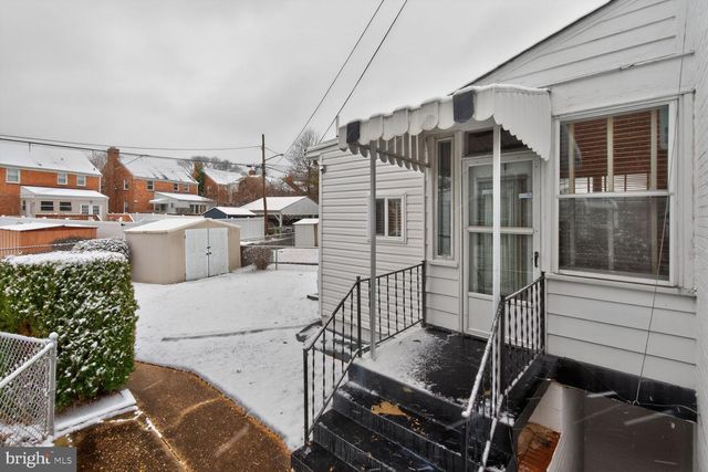 4716 QUEENS CHAPEL TER NE, Washington, DC 20017