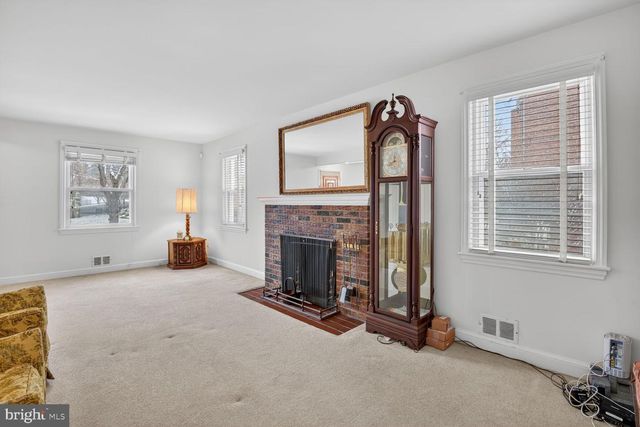 4716 QUEENS CHAPEL TER NE, Washington, DC 20017