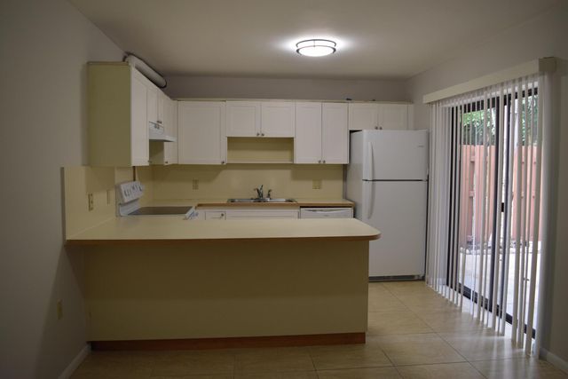 5945 SE Windsong Lane 907, Stuart, FL 34997