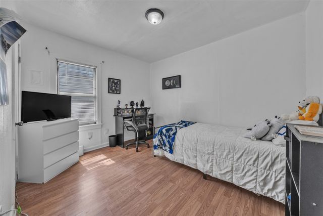 3017 Pueblo Trail, Lake Worth, TX 76135