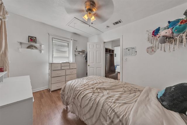 3017 Pueblo Trail, Lake Worth, TX 76135