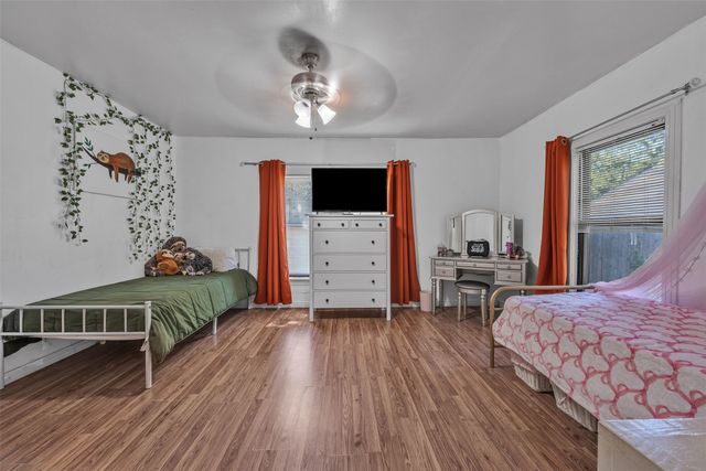 3017 Pueblo Trail, Lake Worth, TX 76135