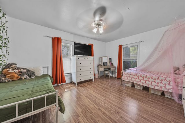 3017 Pueblo Trail, Lake Worth, TX 76135