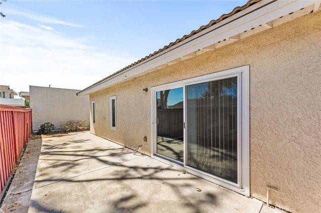 8262 Manifesto, Huntington Beach, CA 92646