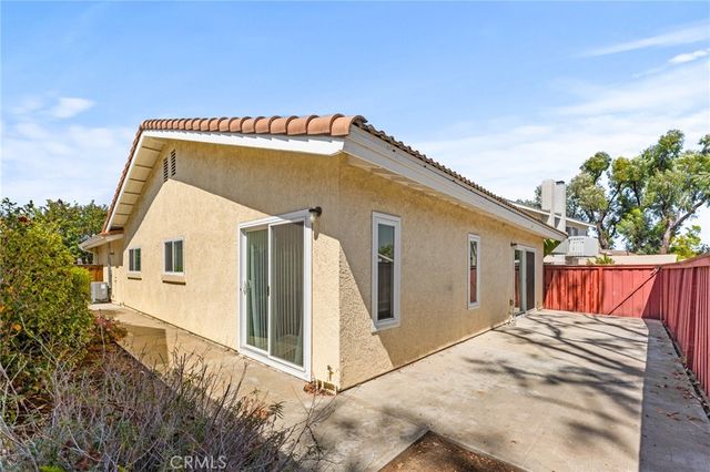 8262 Manifesto, Huntington Beach, CA 92646