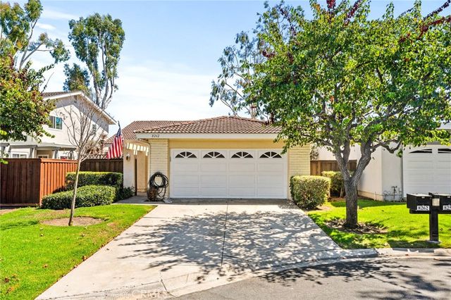8262 Manifesto, Huntington Beach, CA 92646