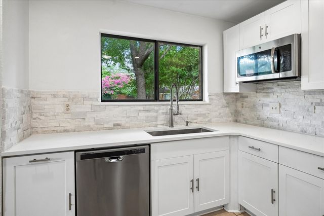 900 Tupelo Drive, Coppell, TX 75019