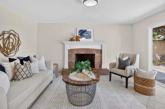 471 S Rosalind Drive, Orange, CA 92869