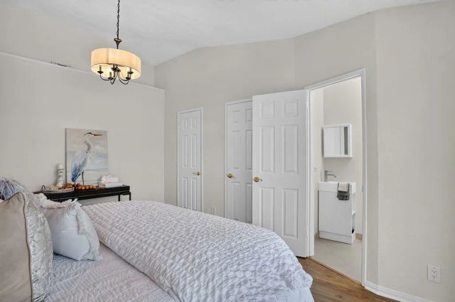 471 S Rosalind Drive, Orange, CA 92869