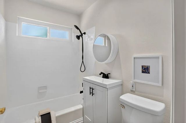 471 S Rosalind Drive, Orange, CA 92869