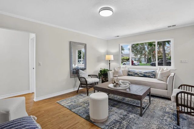 471 S Rosalind Drive, Orange, CA 92869