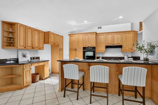 471 S Rosalind Drive, Orange, CA 92869