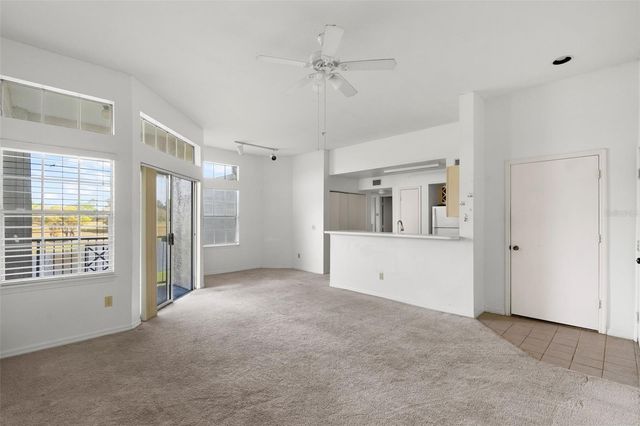 7320 WESTPOINTE BOULEVARD 533, Orlando, FL 32835