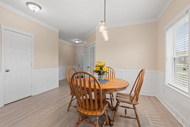 8534 E Barber Ridge Drive, Alto, MI 49302