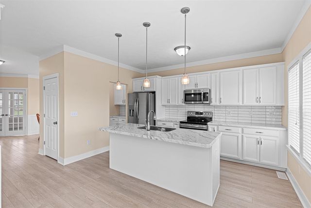 8534 E Barber Ridge Drive, Alto, MI 49302
