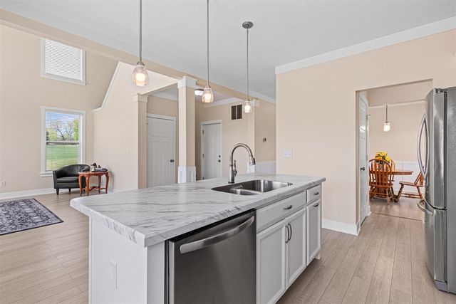 8534 E Barber Ridge Drive, Alto, MI 49302