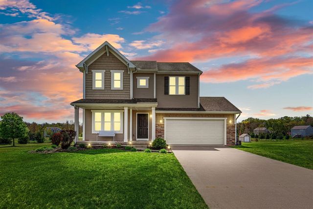8534 E Barber Ridge Drive, Alto, MI 49302