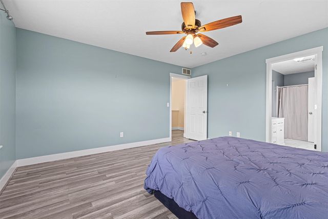 8534 E Barber Ridge Drive, Alto, MI 49302