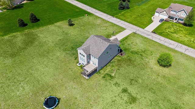 8534 E Barber Ridge Drive, Alto, MI 49302