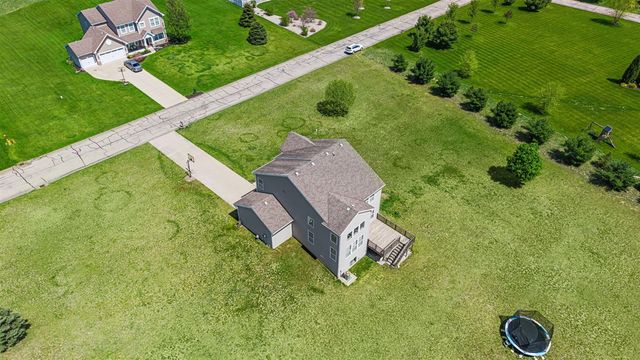 8534 E Barber Ridge Drive, Alto, MI 49302