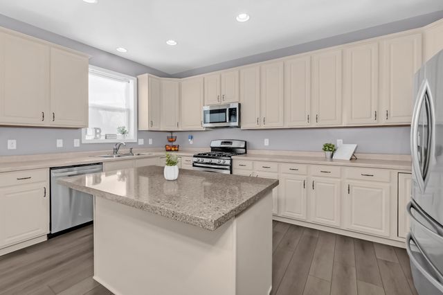 19563 Harmony Avenue, Rogers, MN 55374