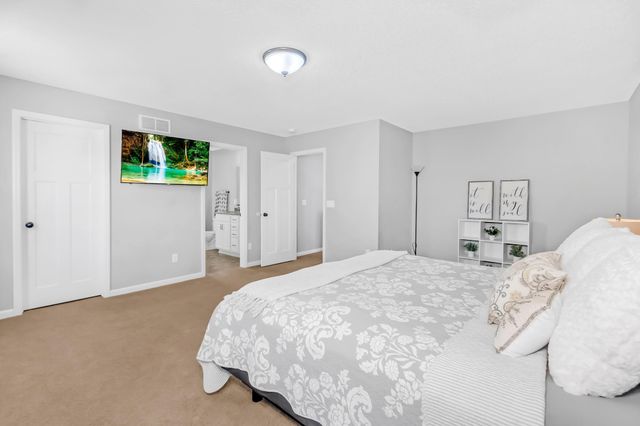 19563 Harmony Avenue, Rogers, MN 55374