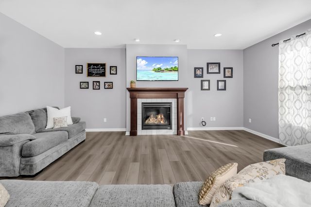 19563 Harmony Avenue, Rogers, MN 55374