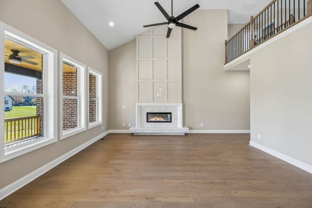 64 Blairmont Ct, Winchester, TN 37398