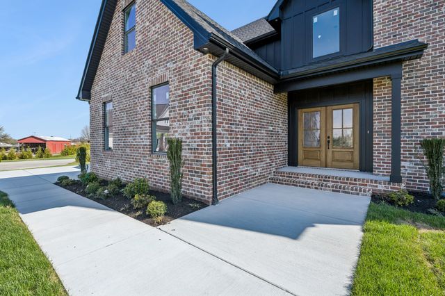 64 Blairmont Ct, Winchester, TN 37398